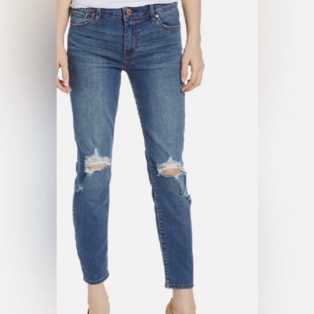 HUDSON | Distressed Tally Skinny Mid Wash Blue Jeans Sz. 28
